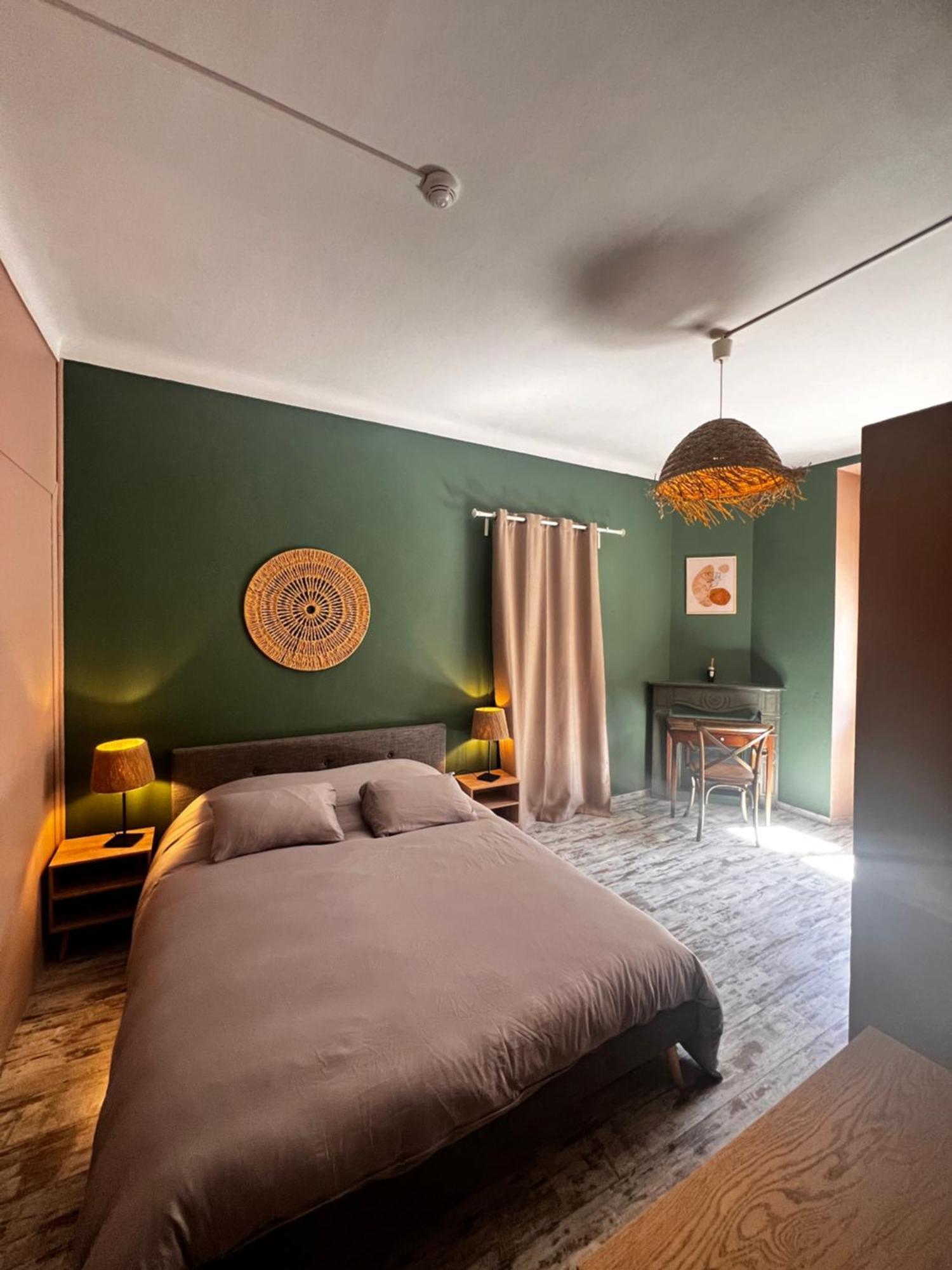 Hotel Fleur Des Alpes La Brigue Dış mekan fotoğraf